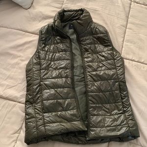 Green puffer vest